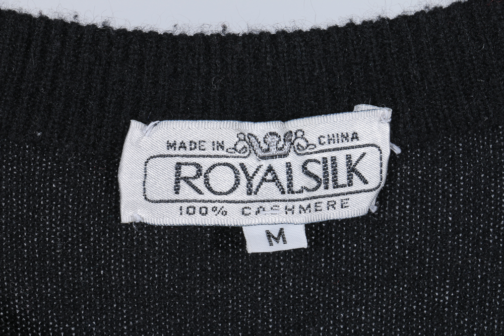 Women's Sweaters and Cashmere Dress Size Medium