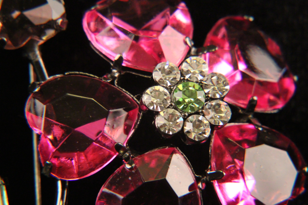 Vintage Givre Glass Floral Brooch