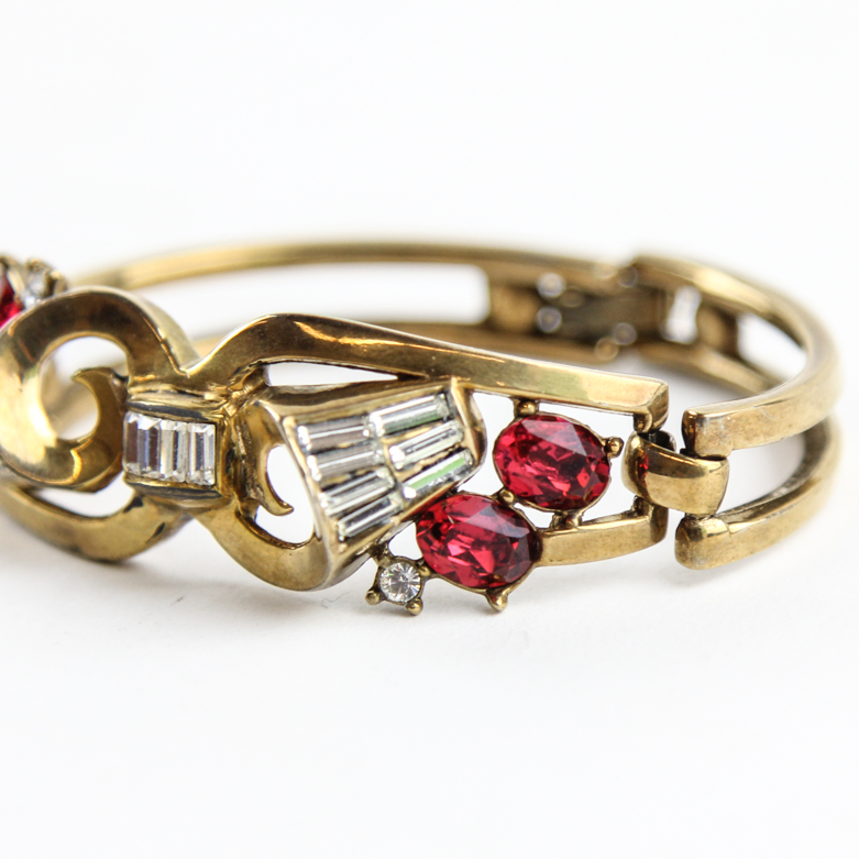 Vintage Trifari Costume Gold-Tone Rhinestone Bracelet