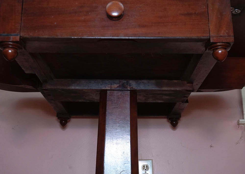 Antique Drop Leaf Pedestal Dining Table