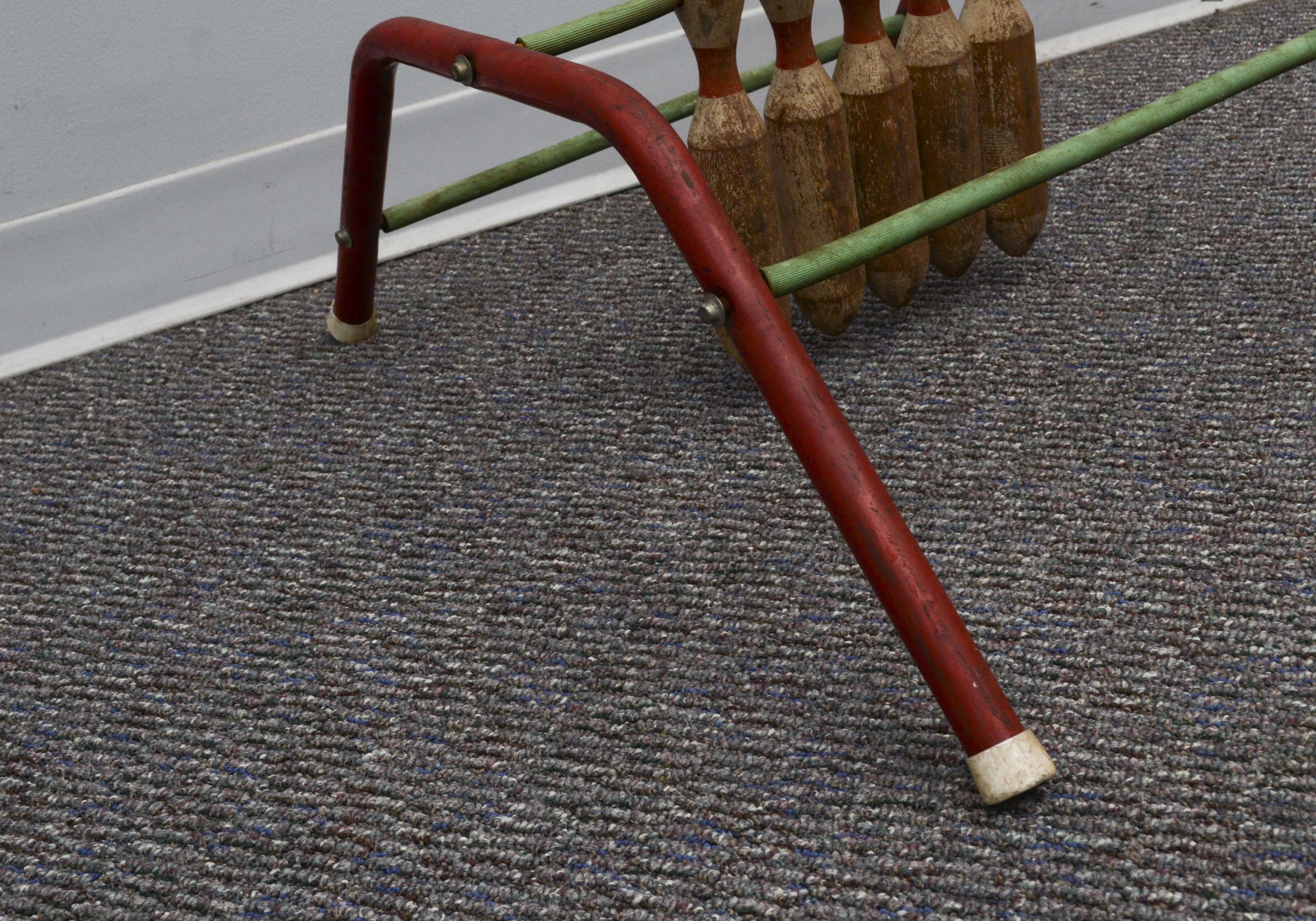 Vintage Mansfield Zesiger Bowling Set