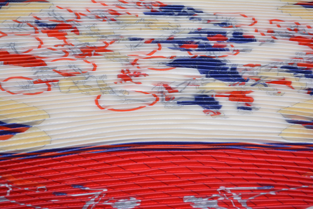 Vintage Hermès "Les Becanes" Pleated Silk Scarf