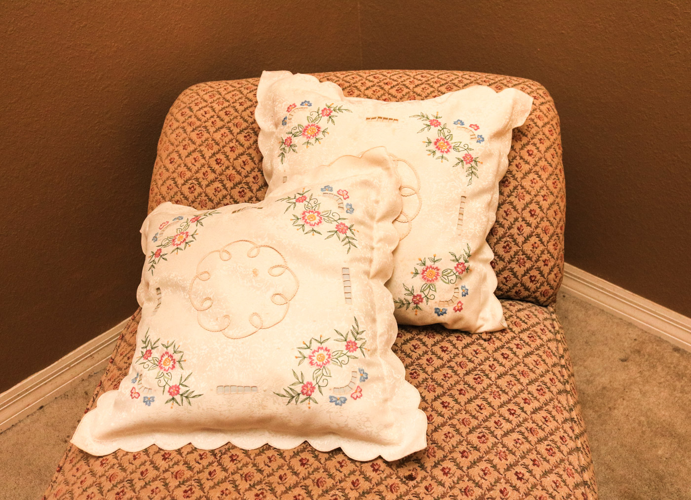 Vintage Fainting Couch