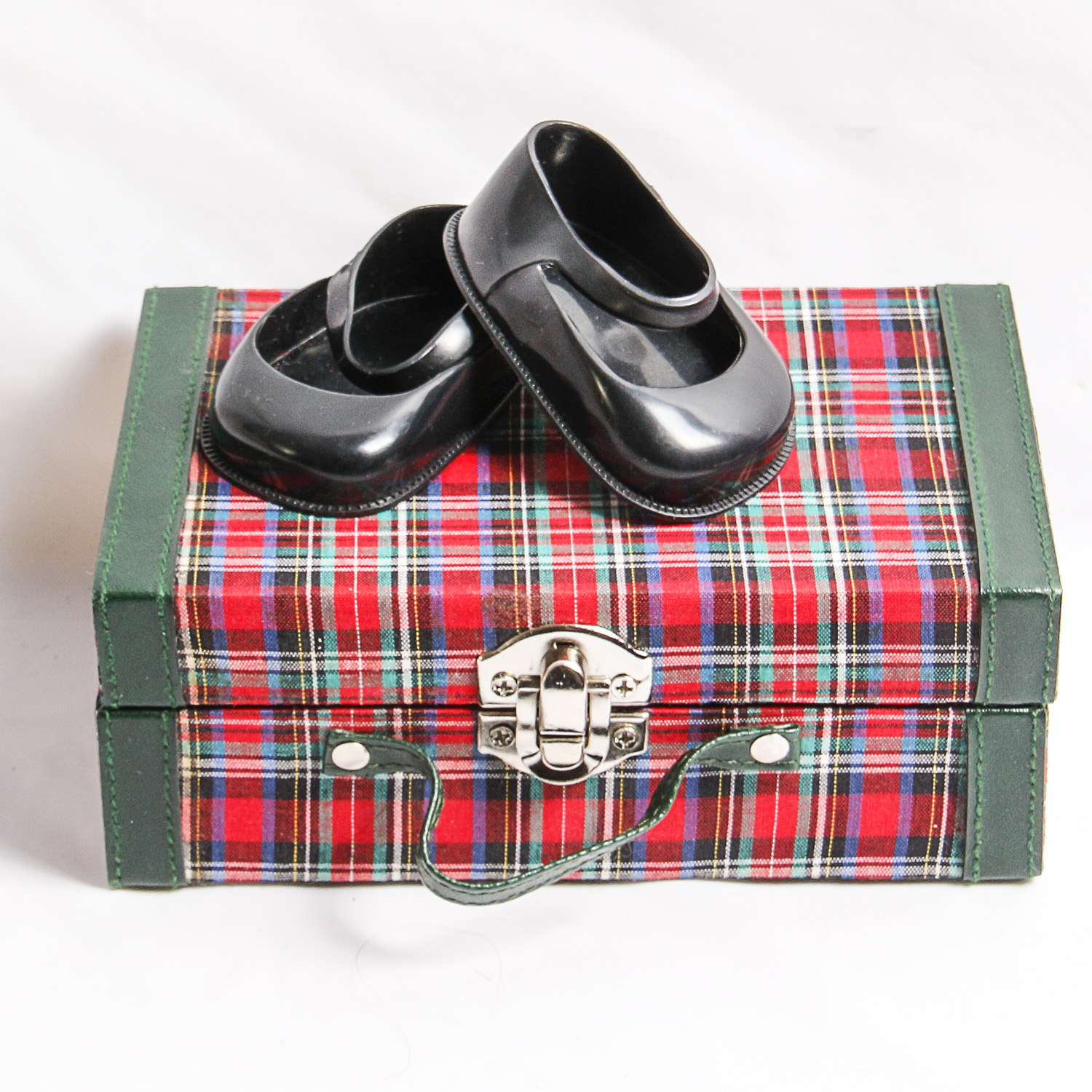 Assortment of Archived American Girl Doll Molly Clothing and Accessories