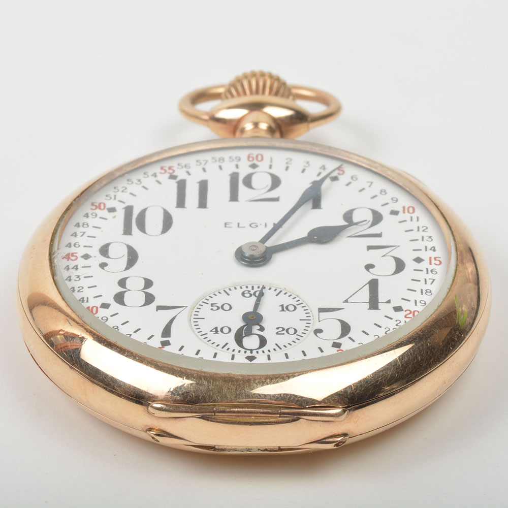1937 Elgin 17 Jewel Railroad Dial Pocket Watch