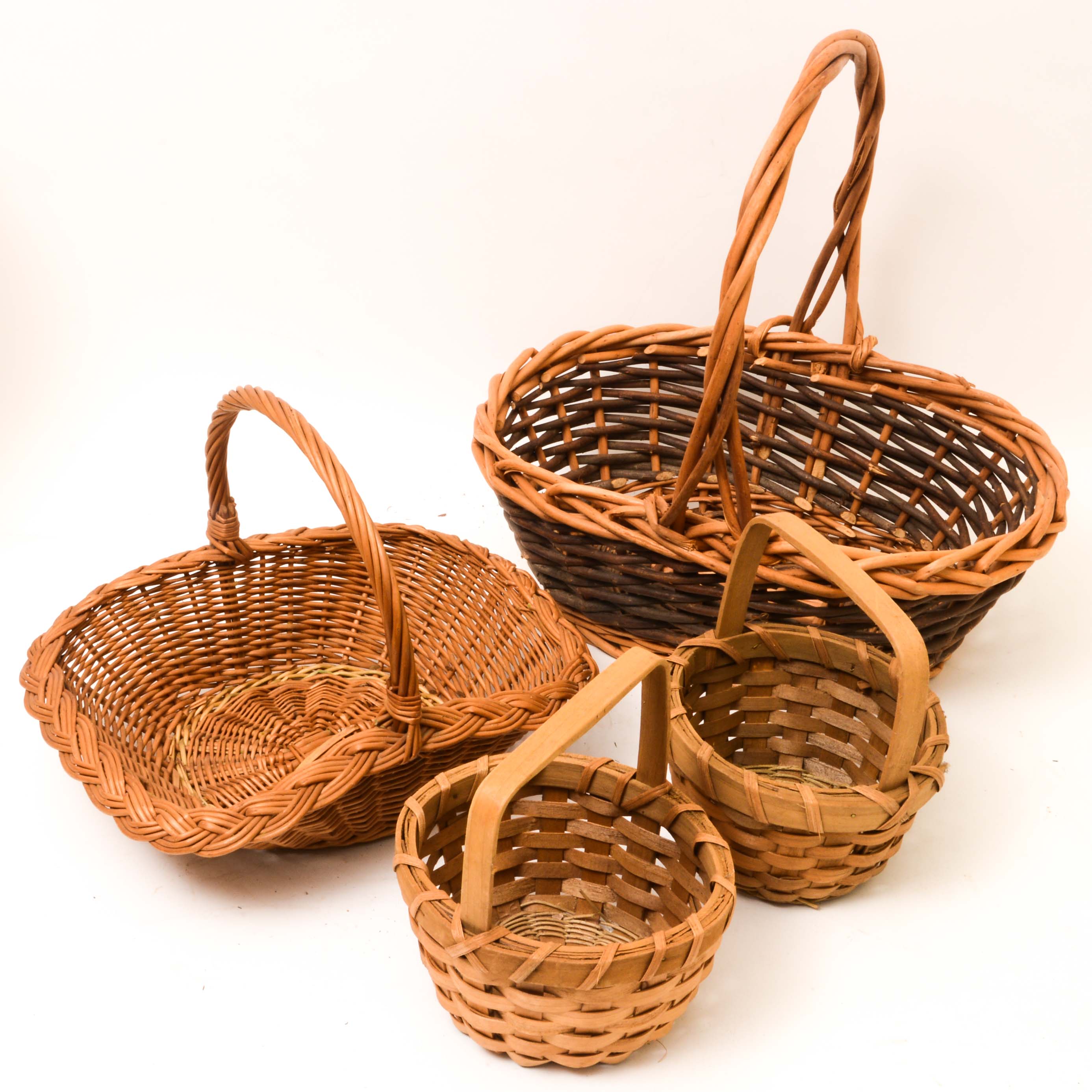 Fall Theme Decor and Basket Lot