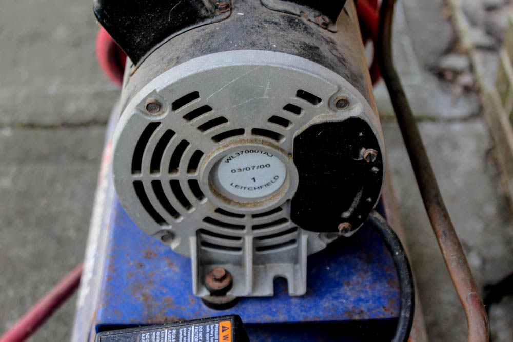 Campbell Hausfeld Air Compressor