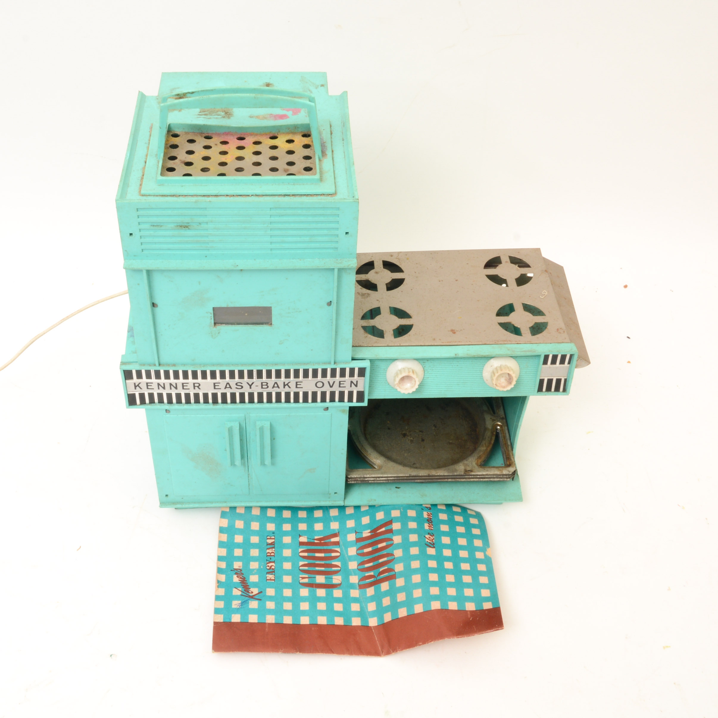 Vintage Pretend Homemaker Toys and Easy Bake Oven