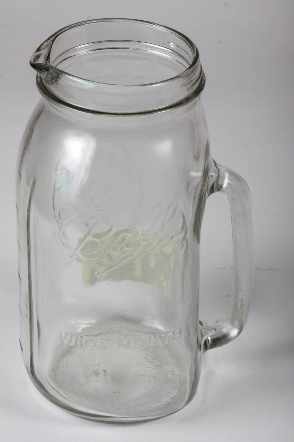 Assortment of Glass Décor Pieces