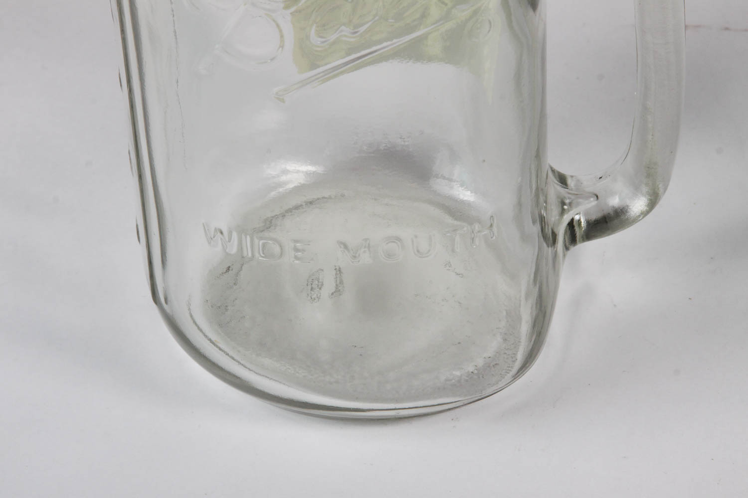 Assortment of Glass Décor Pieces