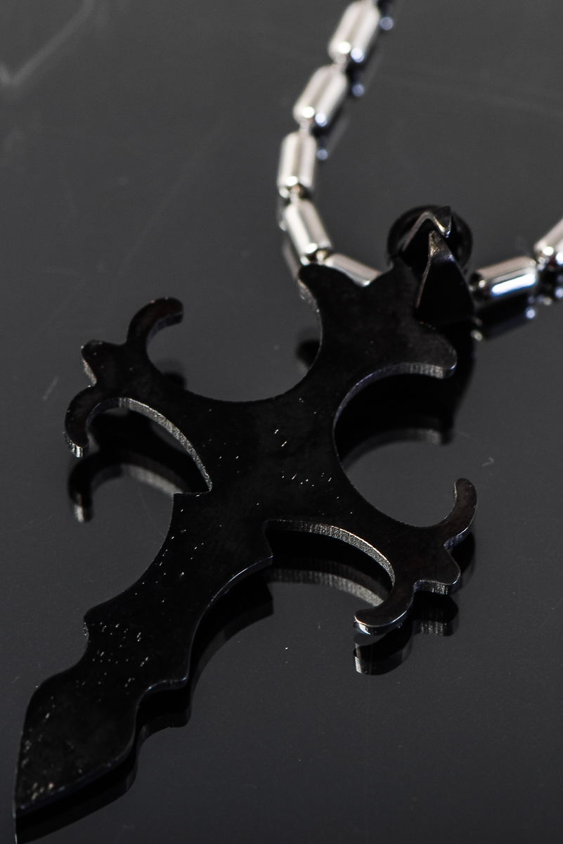 Stainless Steel Jagged Cross Necklace