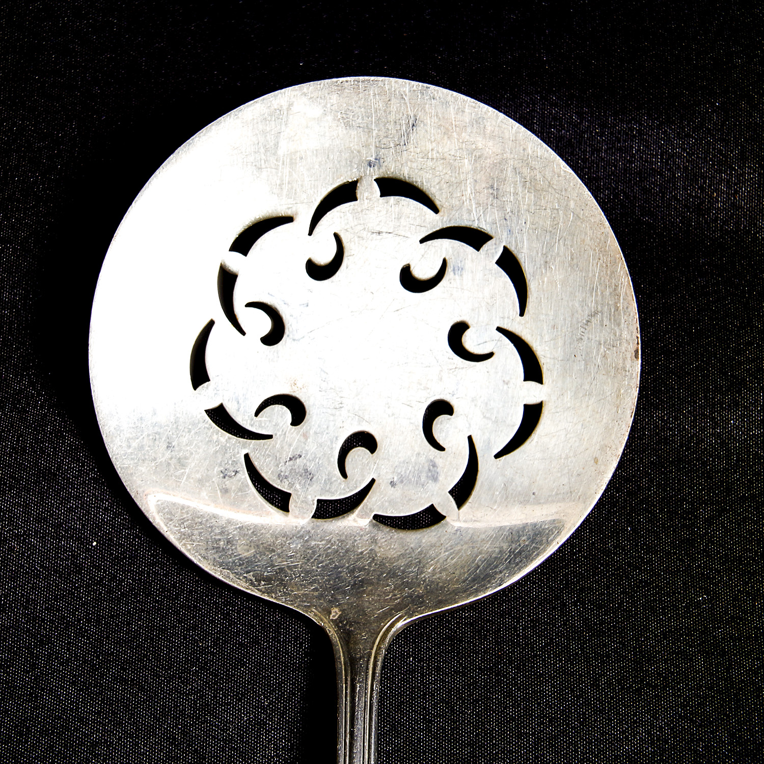 Easterling Company Sterling Silver Flatware in "Southern Grandeur"