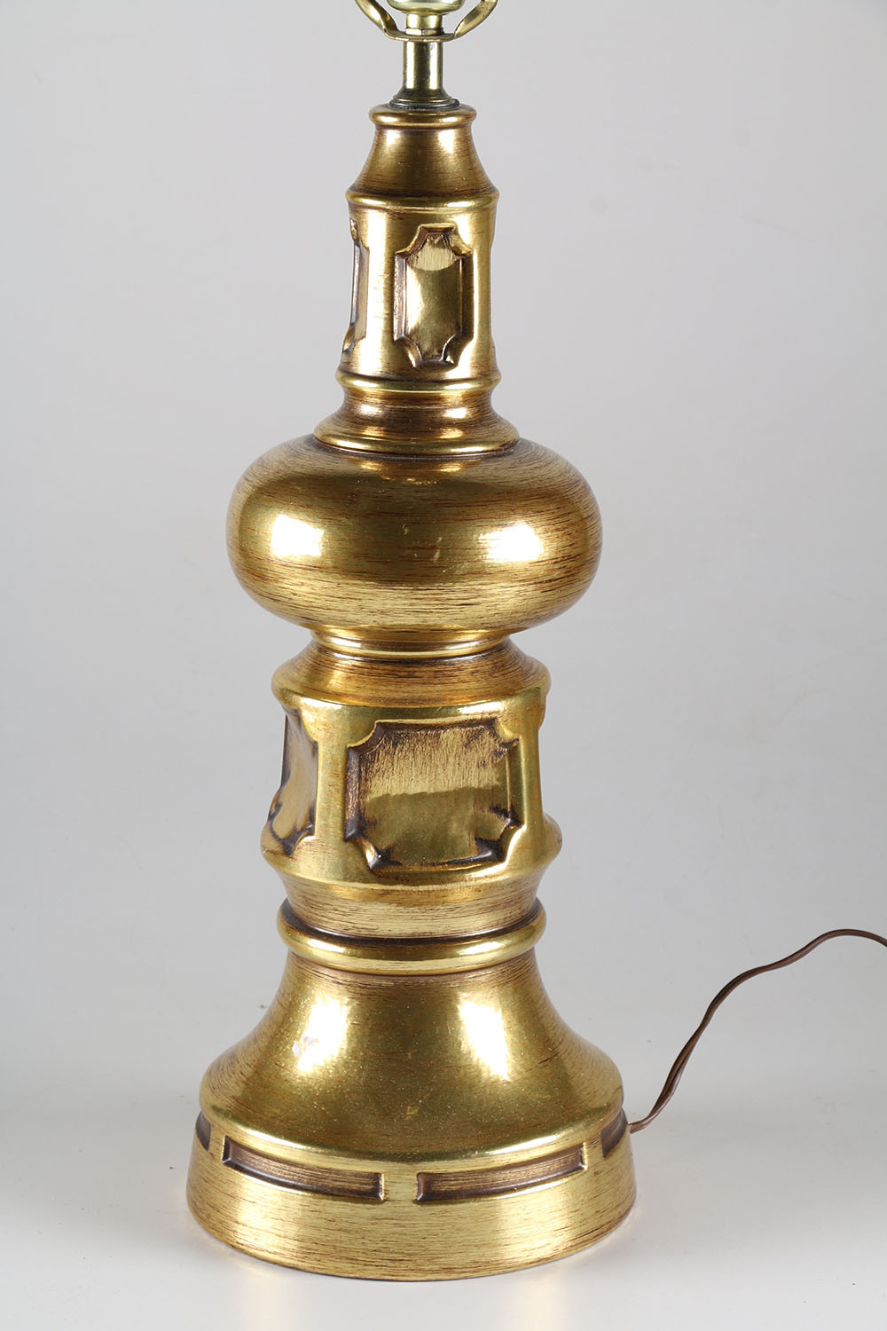 Vintage Brass-Toned Table Lamp