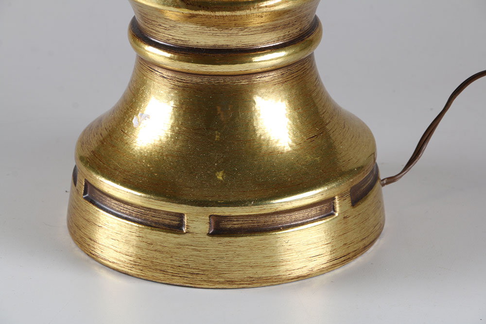 Vintage Brass-Toned Table Lamp