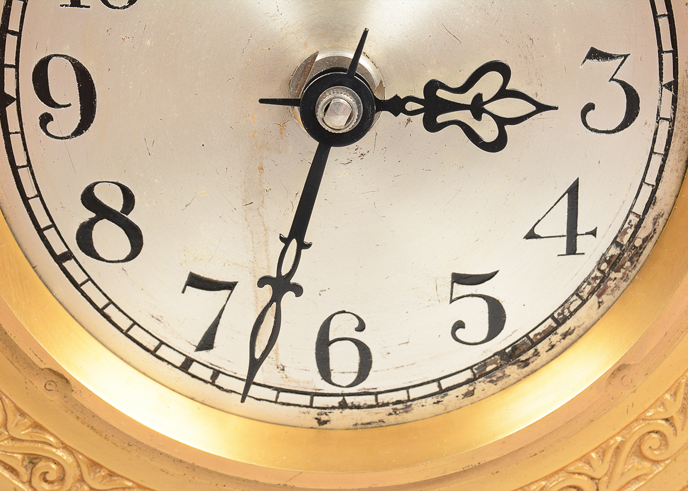 Cast Metal Gold Tone Mantel Clock