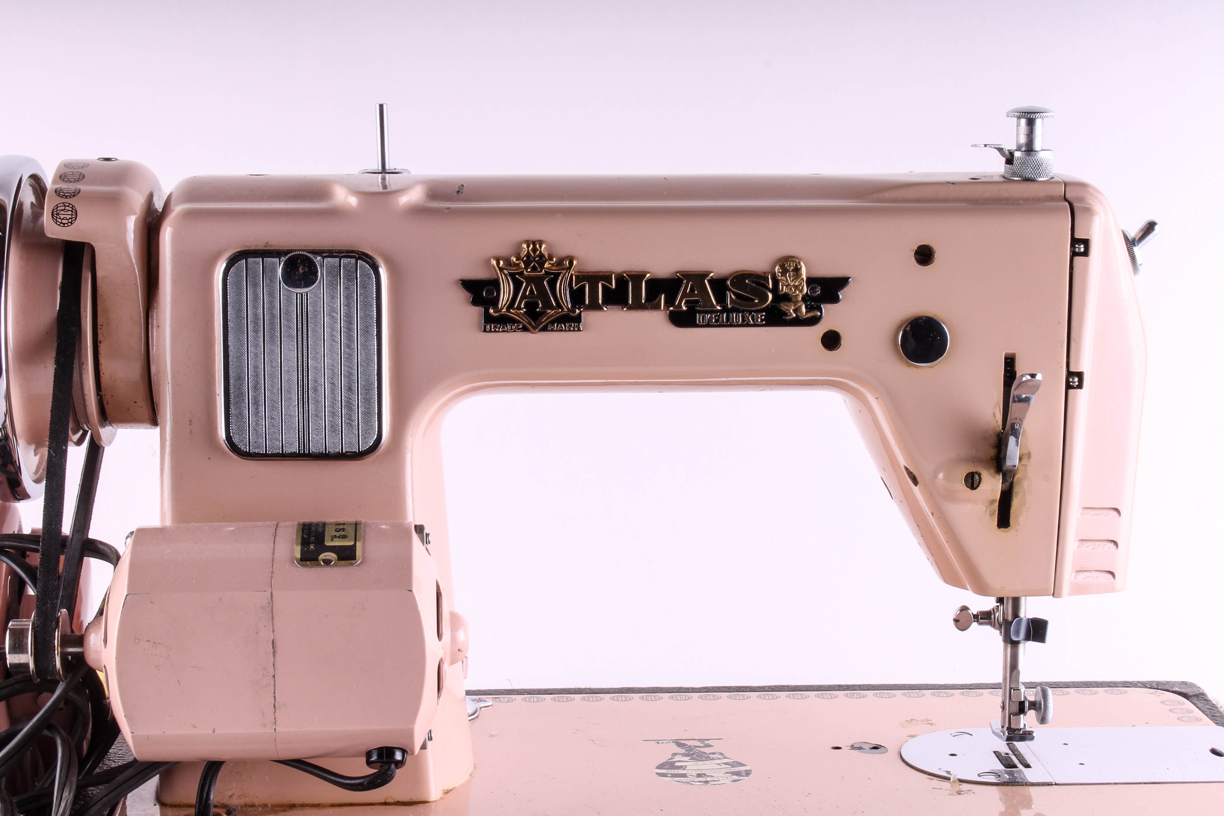 1950s Rose Toned Atlas Deluxe Electric Sewing Machine
