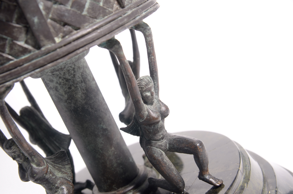 Maitland-Smith Bronze & Pen Shell Balloon Lamp