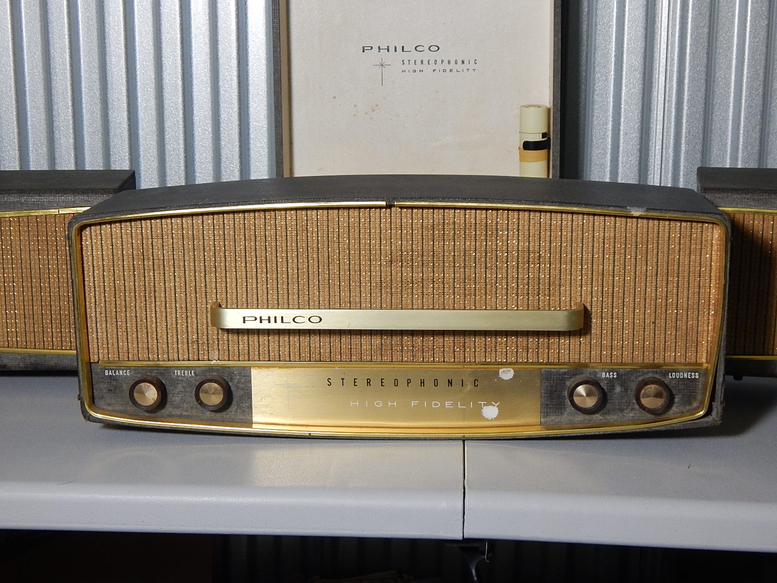 Vintage Portable Philco Stereophonic Fold Out Record Player