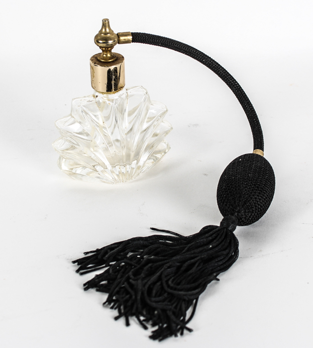 Vanity Collectibles and Dresser Set