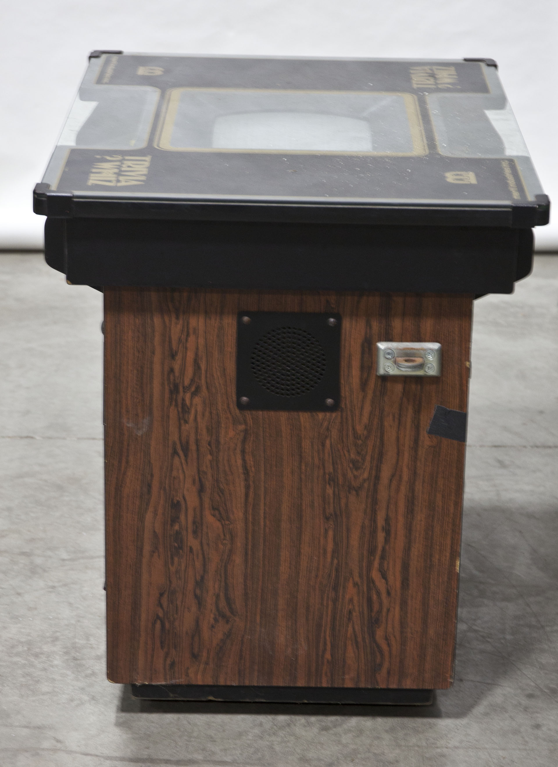 Trivia Arcade Game Table