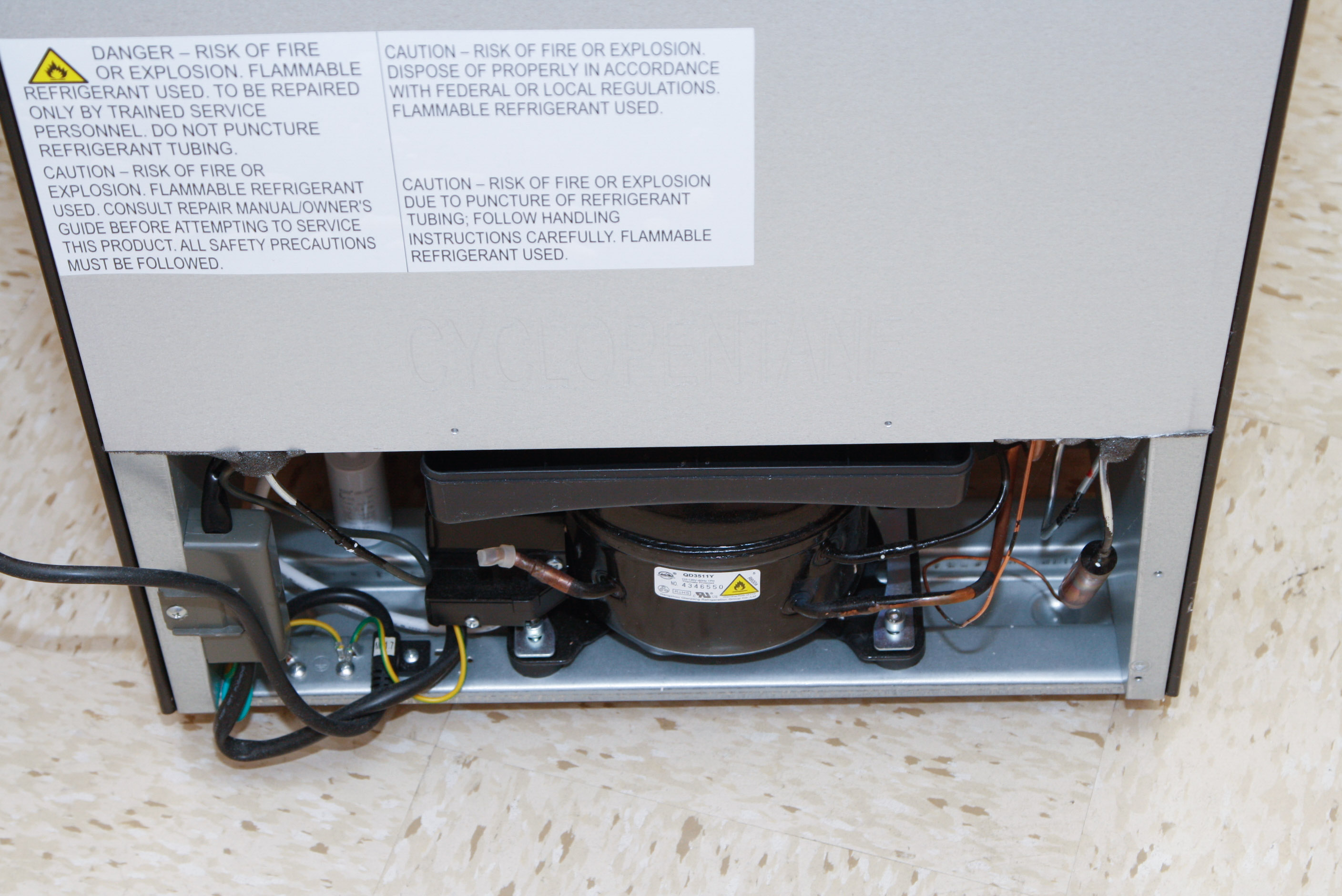 Emerson Double-Door Compact Refrigerator-Freezer