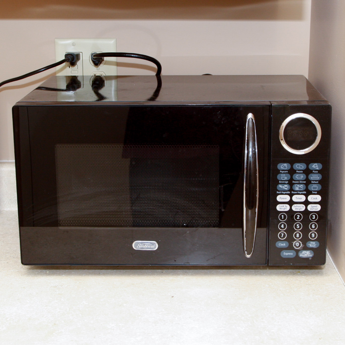 Sunbeam Countertop Microwave