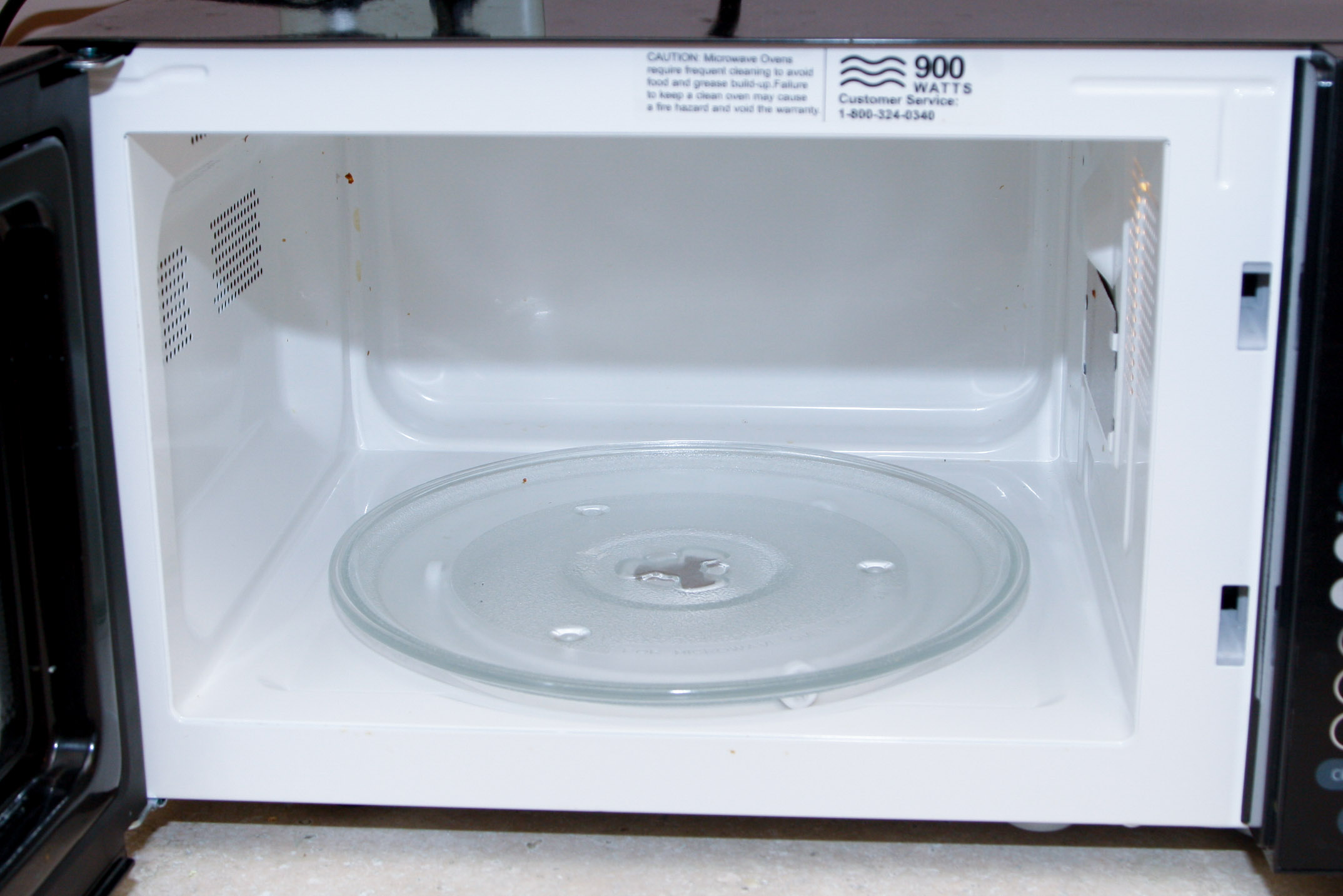 Sunbeam Countertop Microwave