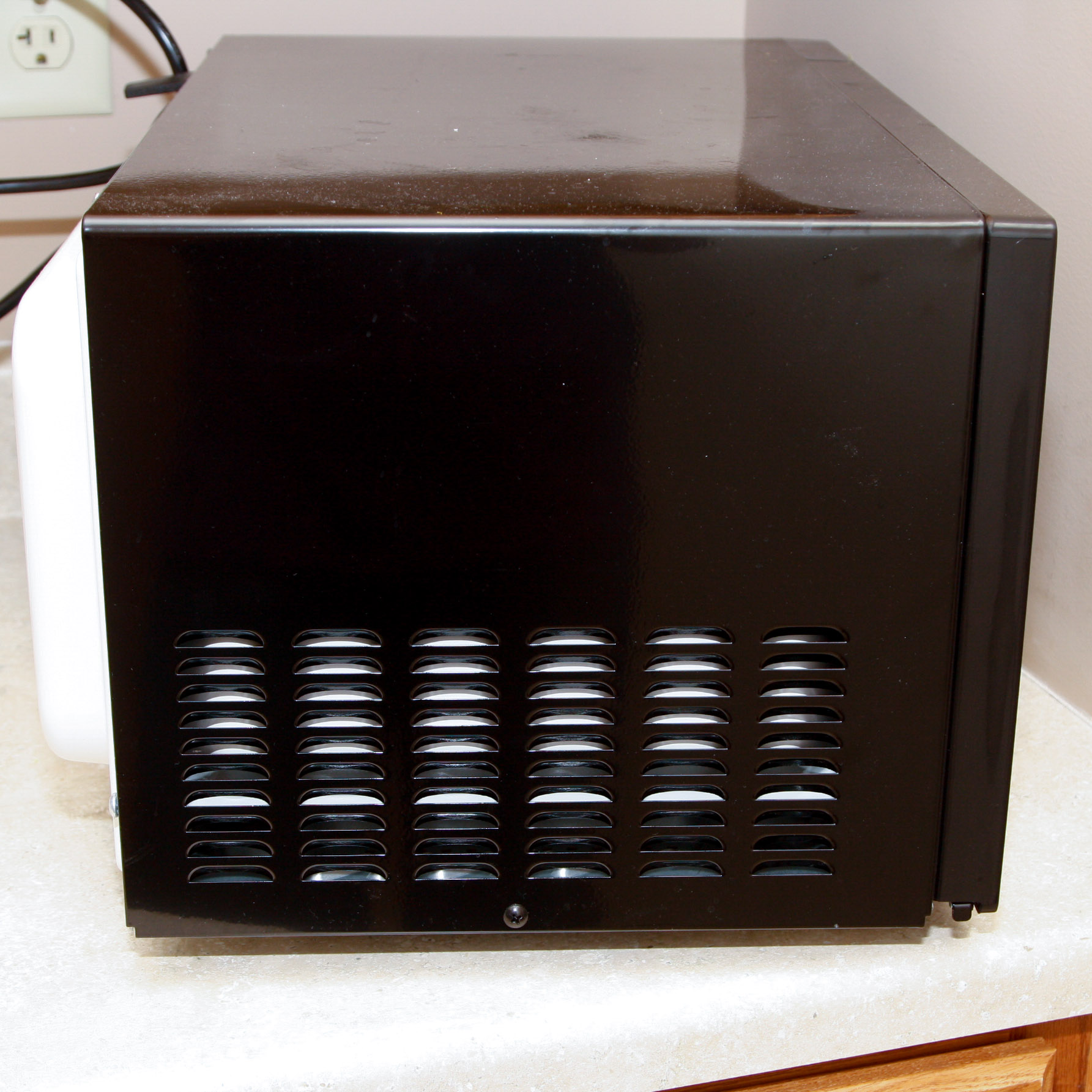 Sunbeam Countertop Microwave