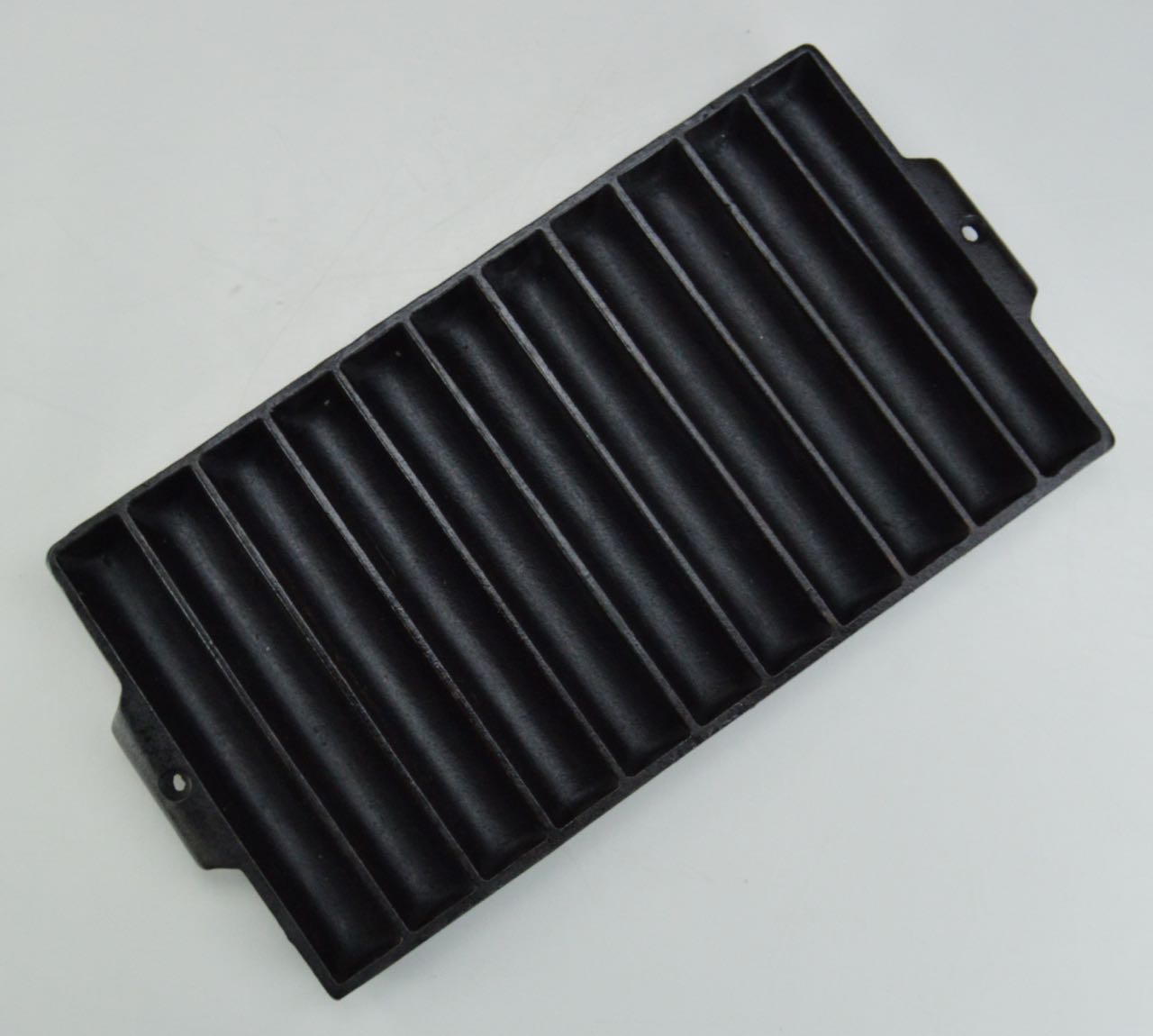 Cast Iron Cornbread or Bread Stick Pan