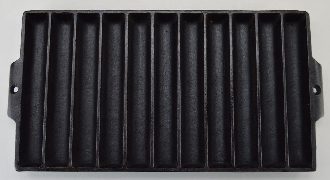 Cast Iron Cornbread or Bread Stick Pan
