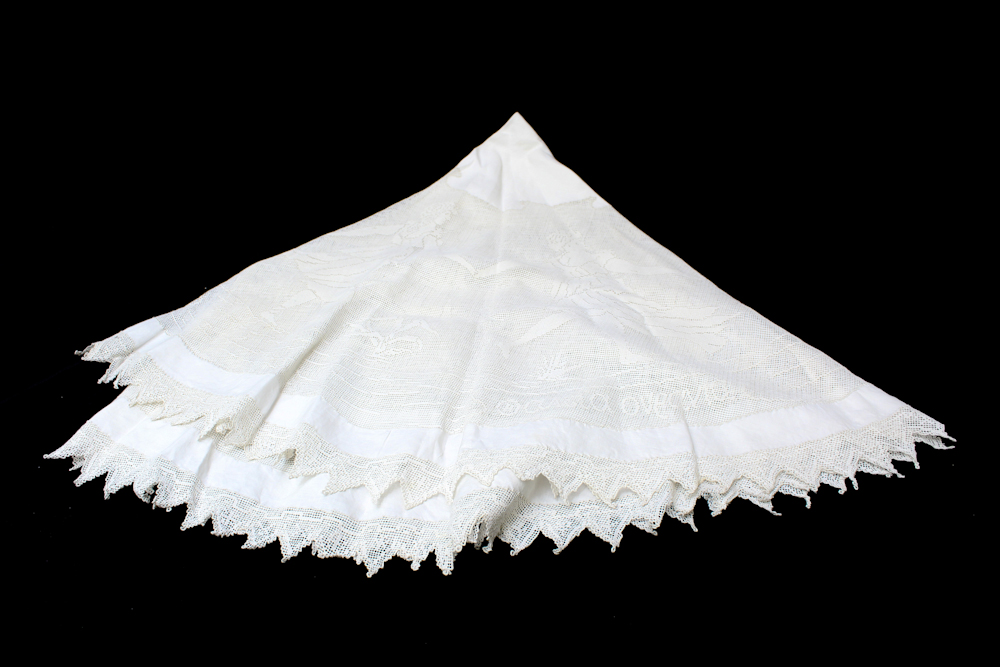 Vintage Lace Tablecloth and Embroidered Tea Towel Set