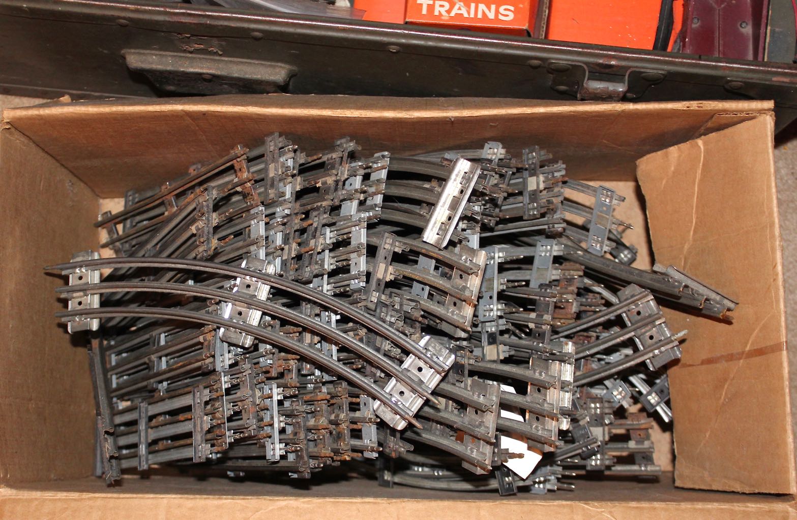 Vintage Lionel "O" Scale Train Set Collectibles