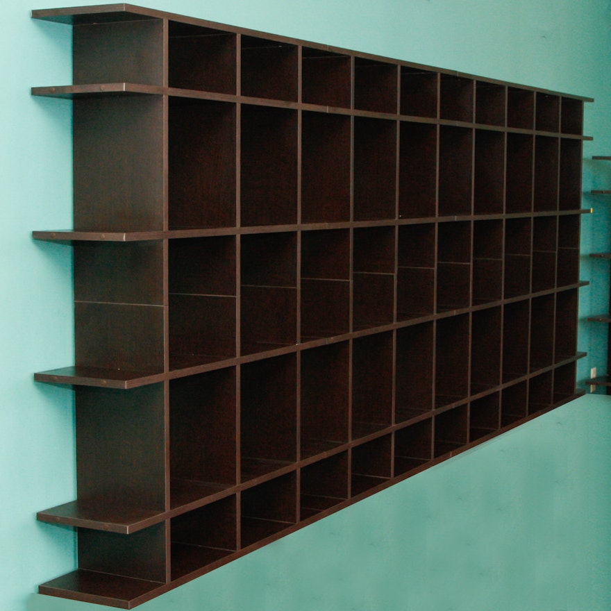 Open Cubby Retail Display Shelves
