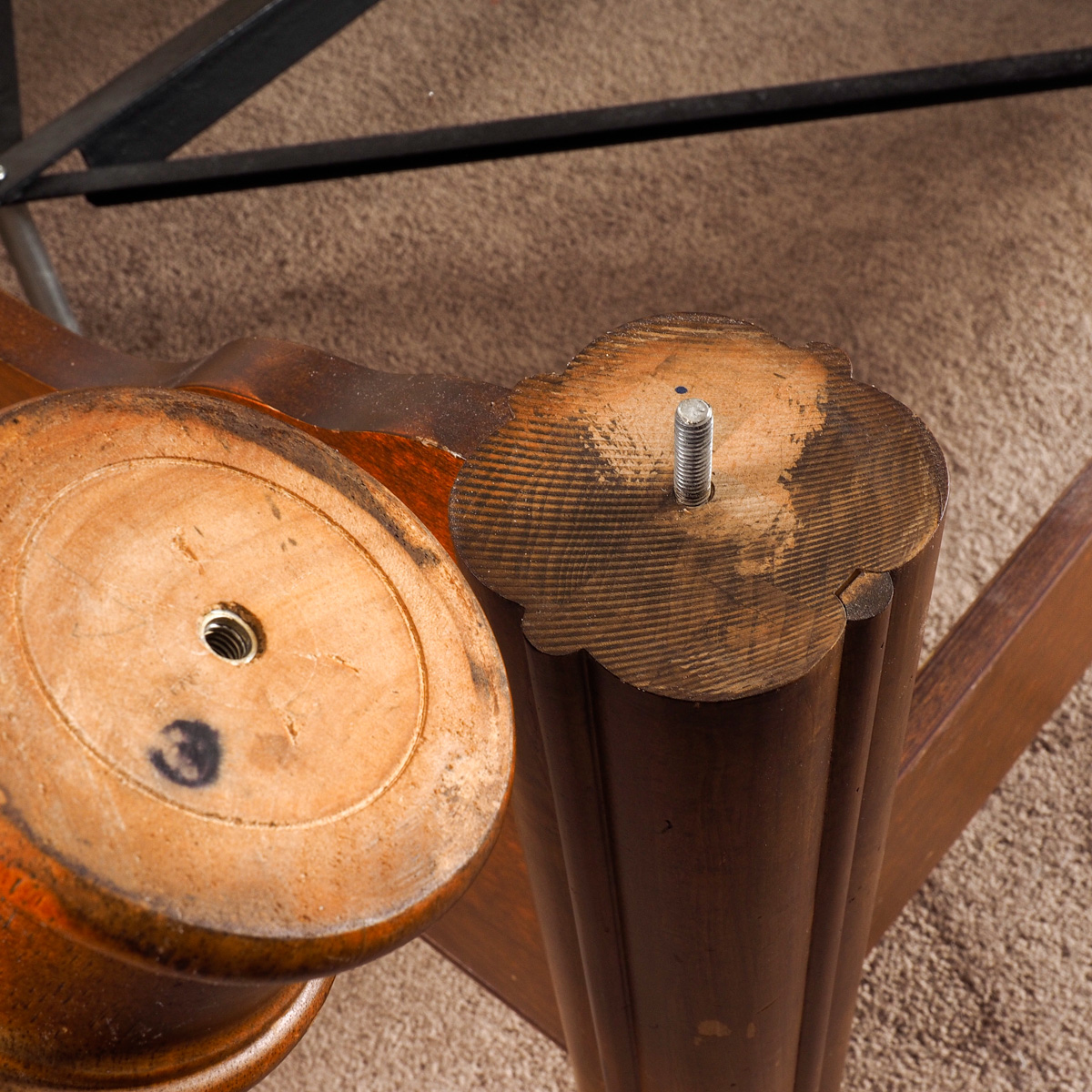 Chris Madden Collection Adjustable Full or Queen Bed