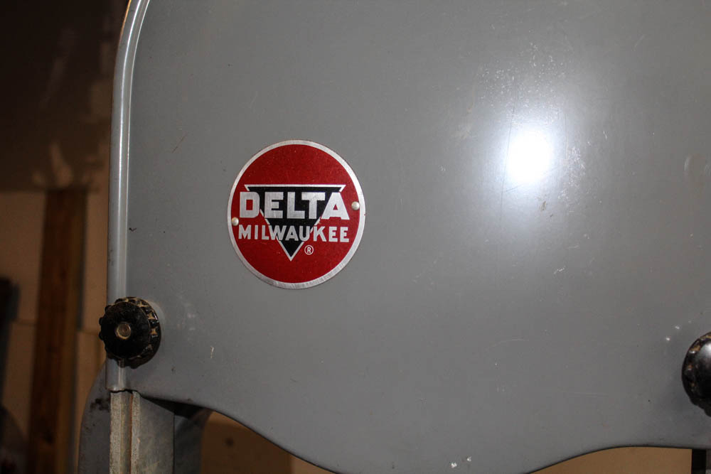Delta "Milwaukee" Band Saw with Kreg Fence