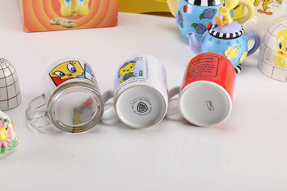 Tweety Bird Kitchen Accessories