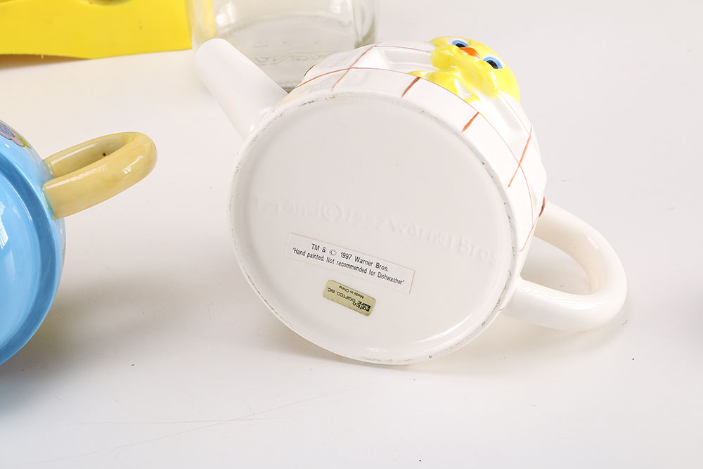 Tweety Bird Kitchen Accessories