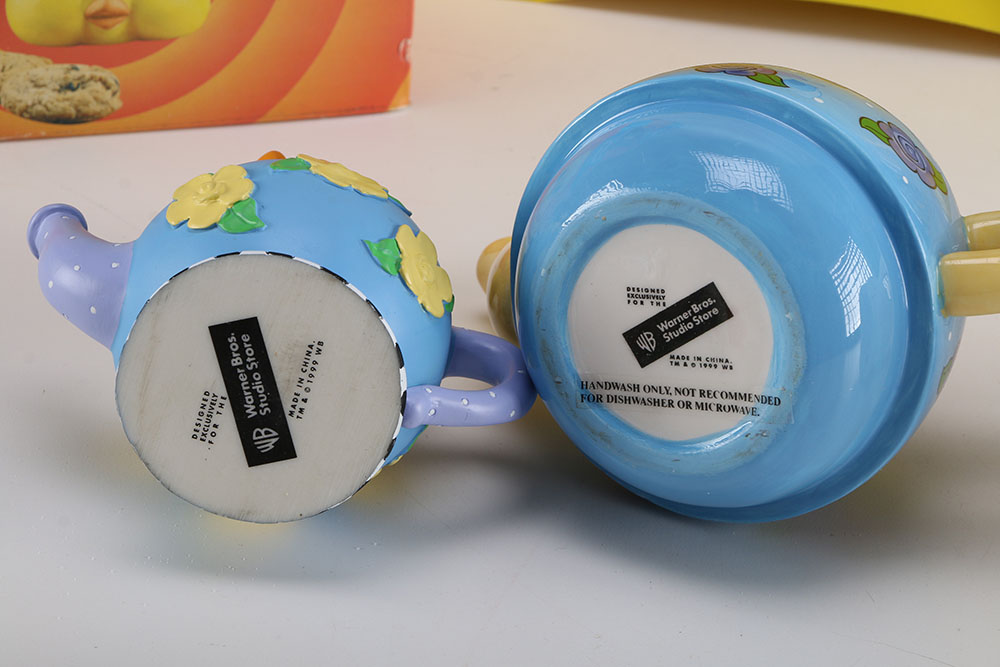 Tweety Bird Kitchen Accessories