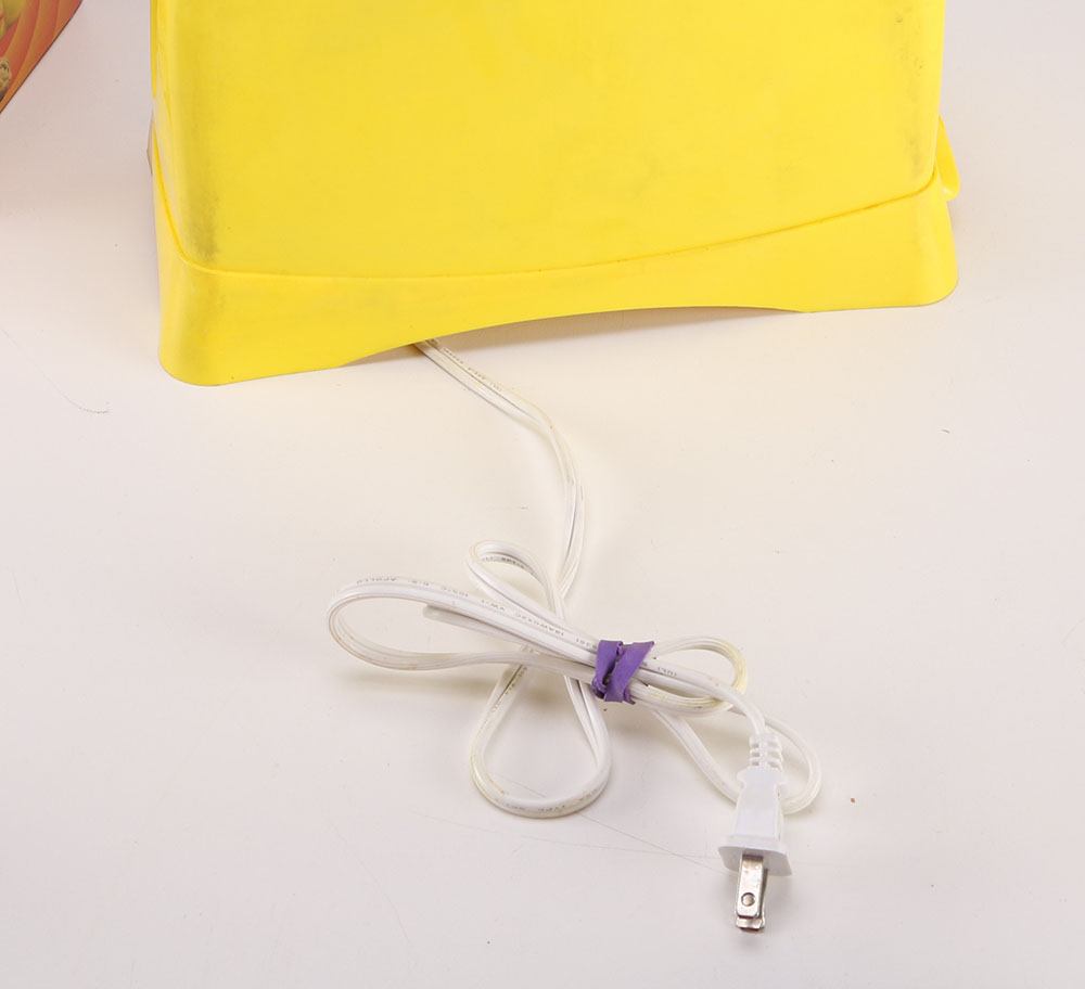 Tweety Bird Kitchen Accessories