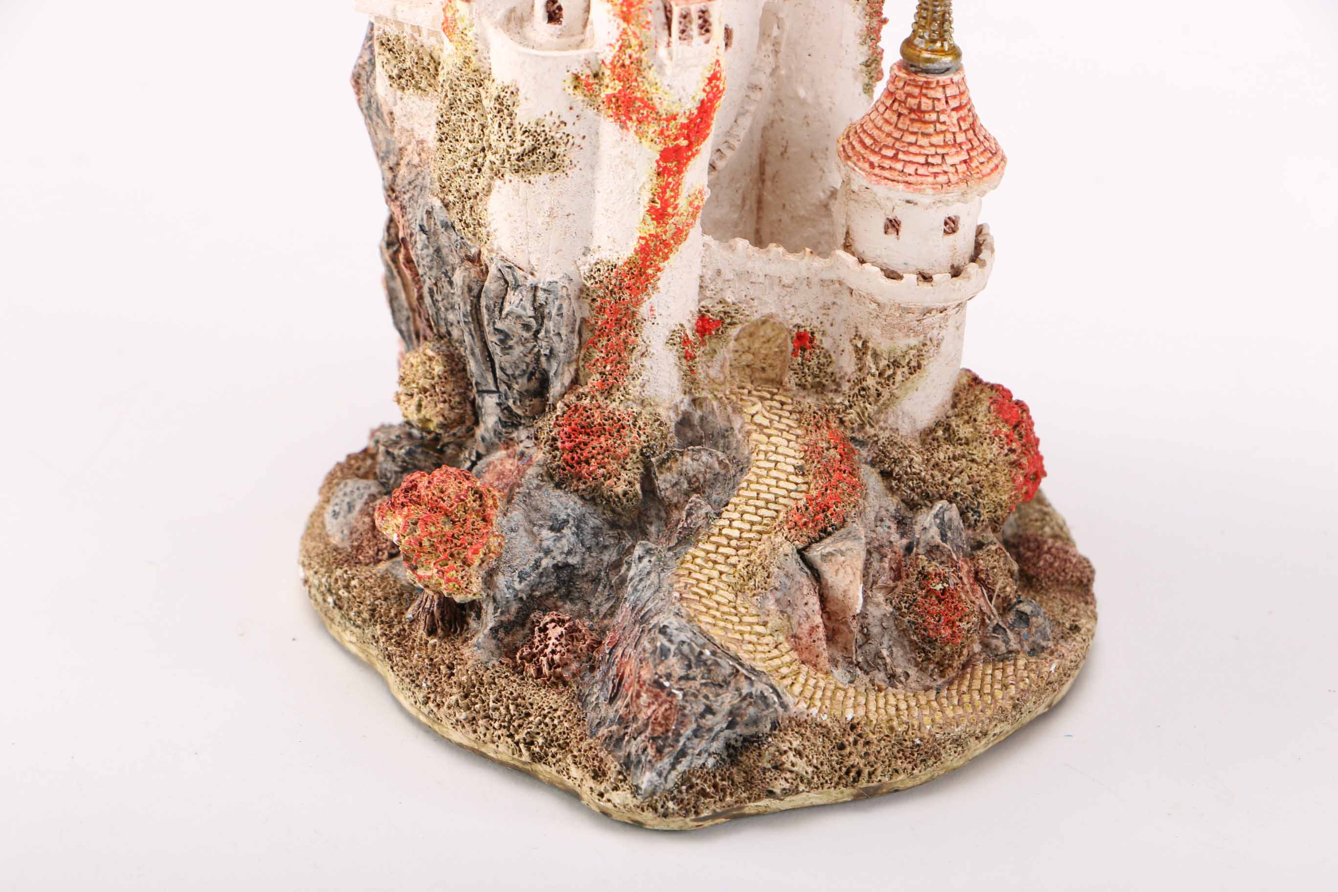 1986 Lilliput Lane "The Castle of the Sleeping Princess" Figurines