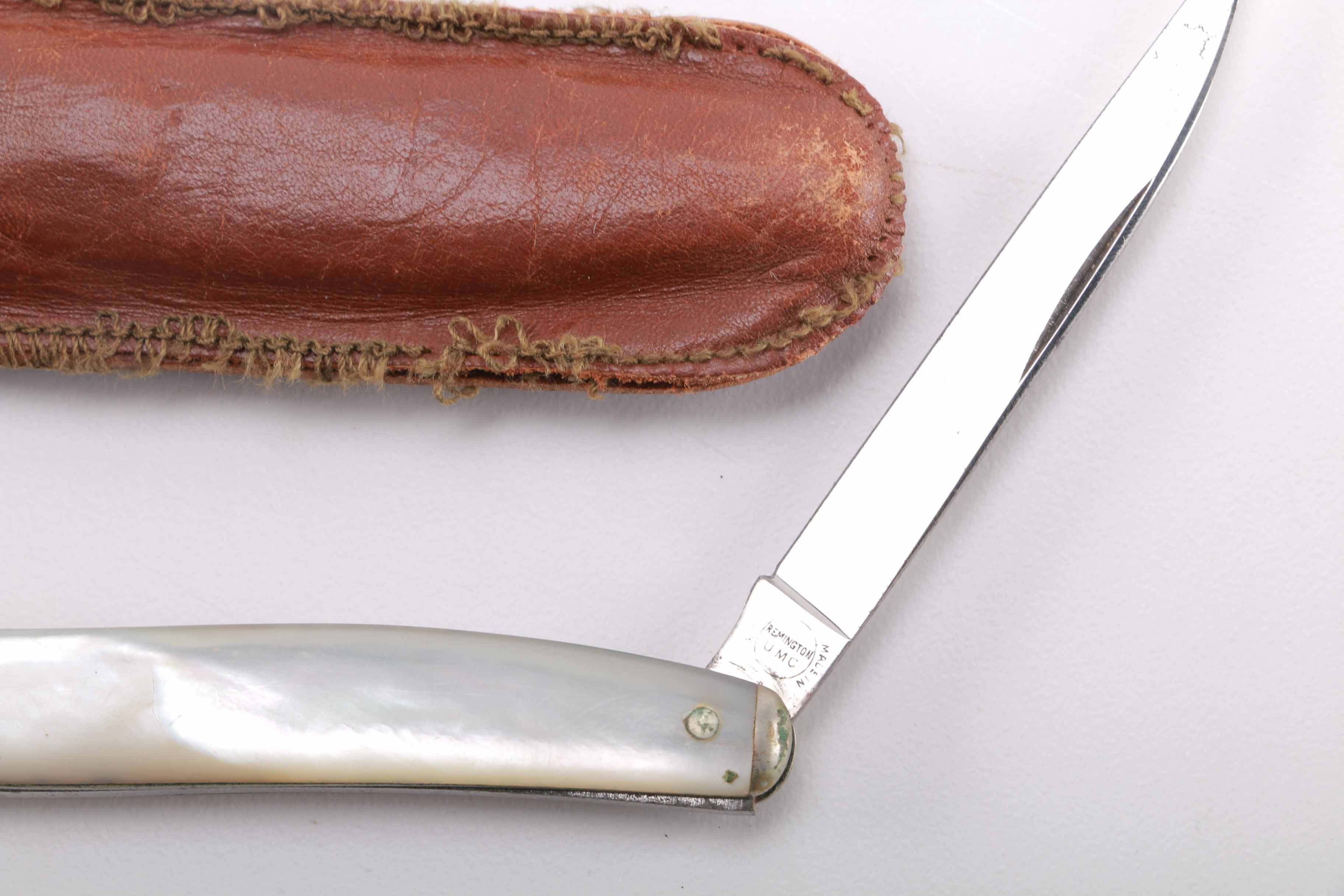 Assorted Pocket Knives Featuring Pearl Handle Remington with Sheath