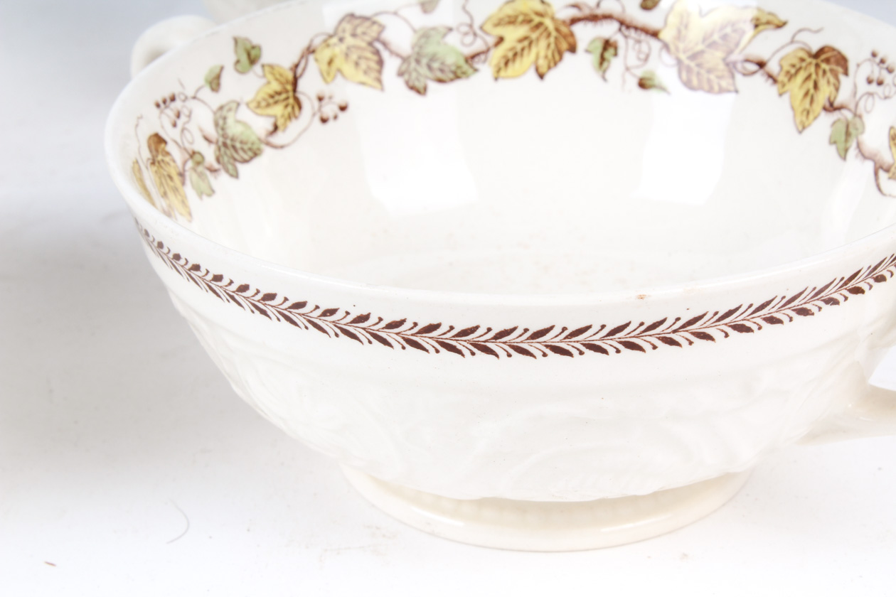 Wedgwood Patrician "Golden Ivy" Dinner Service Set