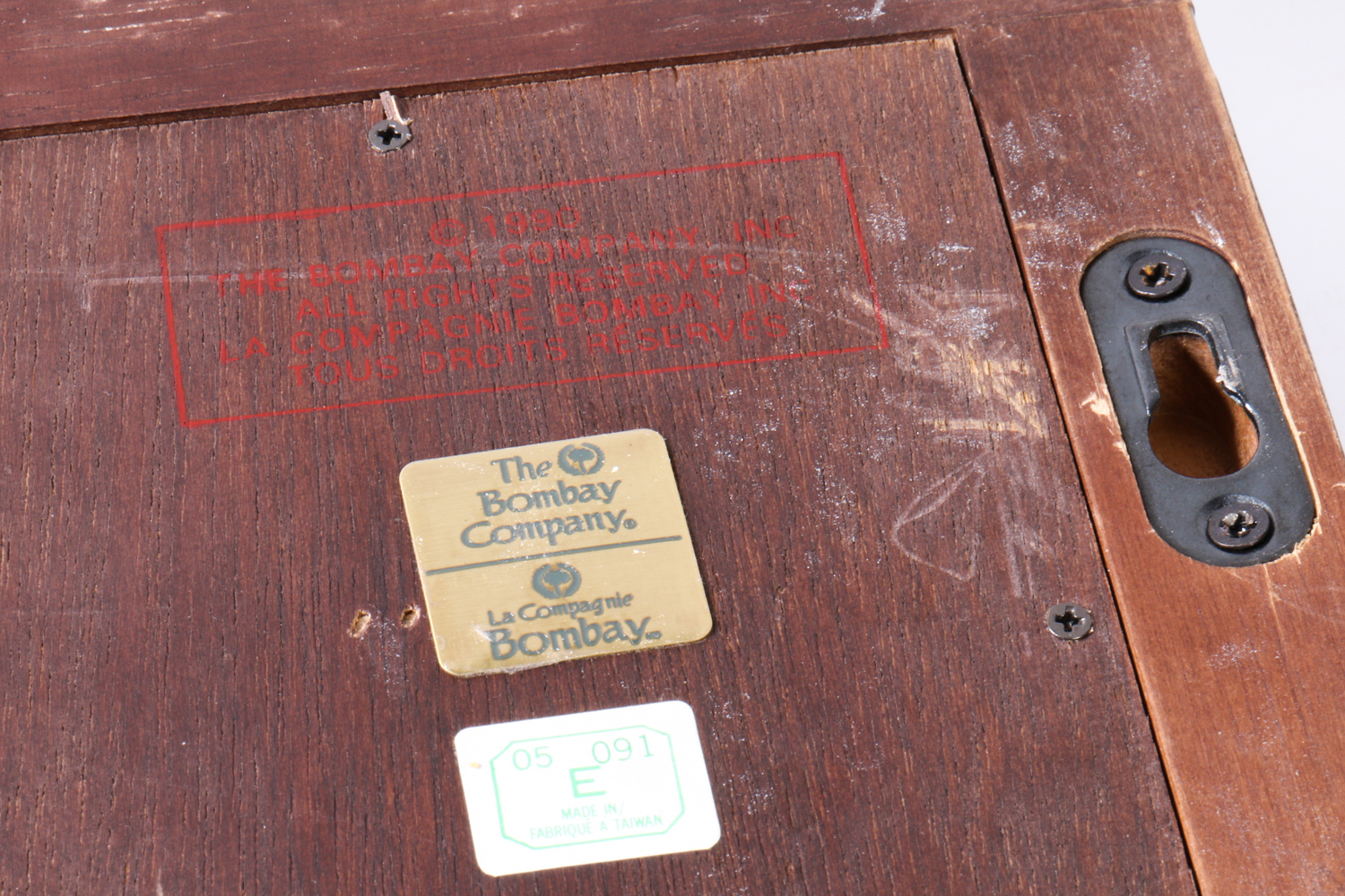 Bombay Wall Mounted Spoon Display