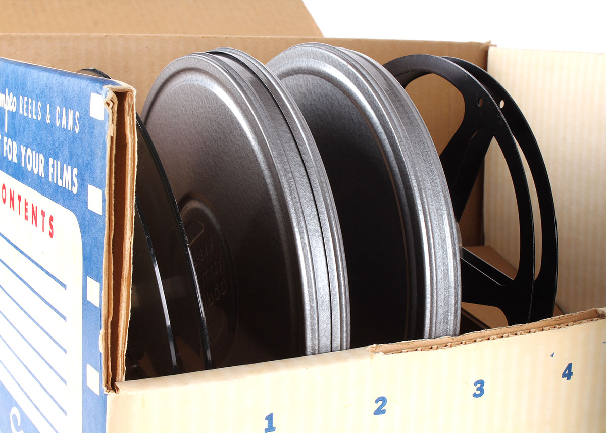 Vintage 8MM Bell and Howell Limina 1.2 Auto Load Projector