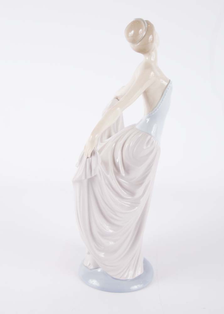 LLadro Figurine "The Dancer"