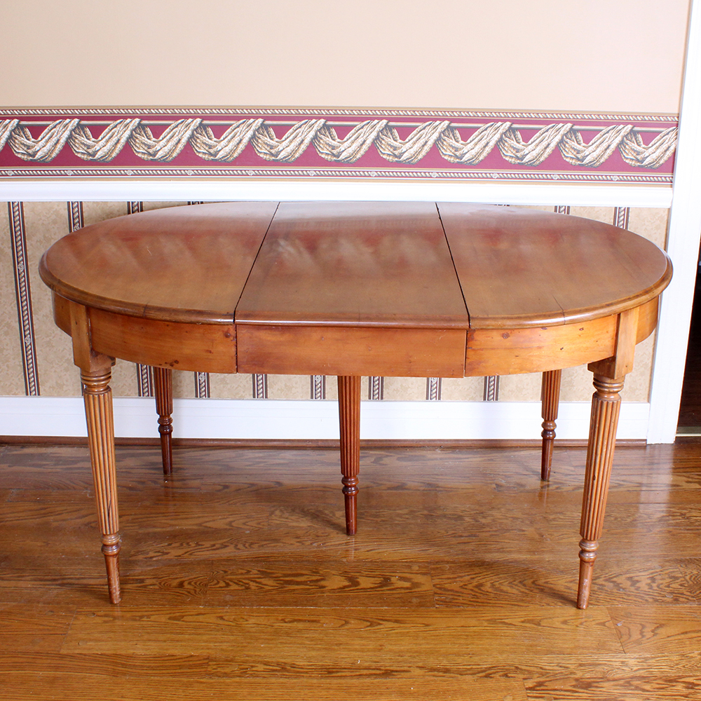 Vintage Maple Dining Room Table with Extensions