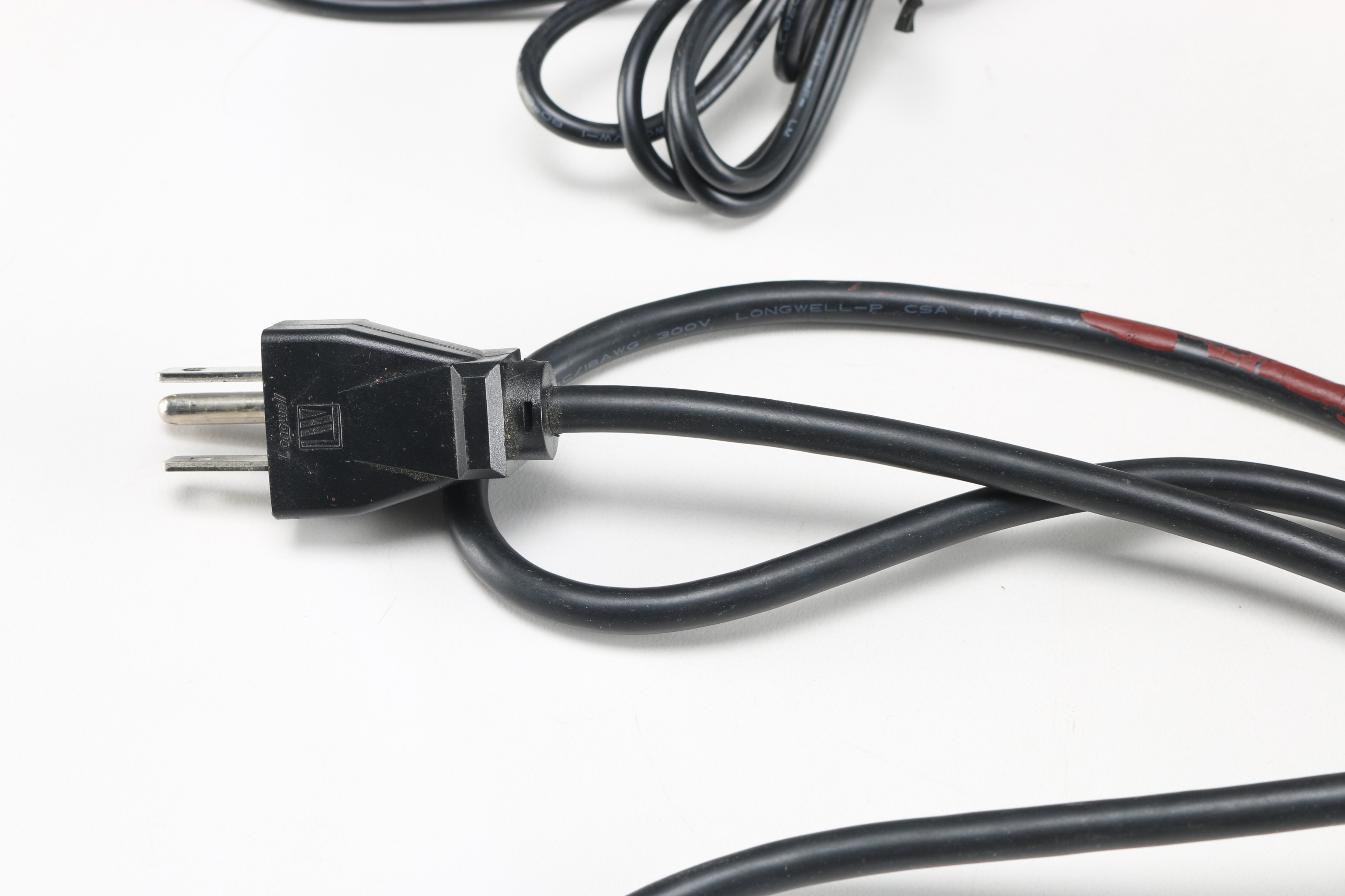 Magnavox 15" LCD HDTV Monitor with Analog Tuner