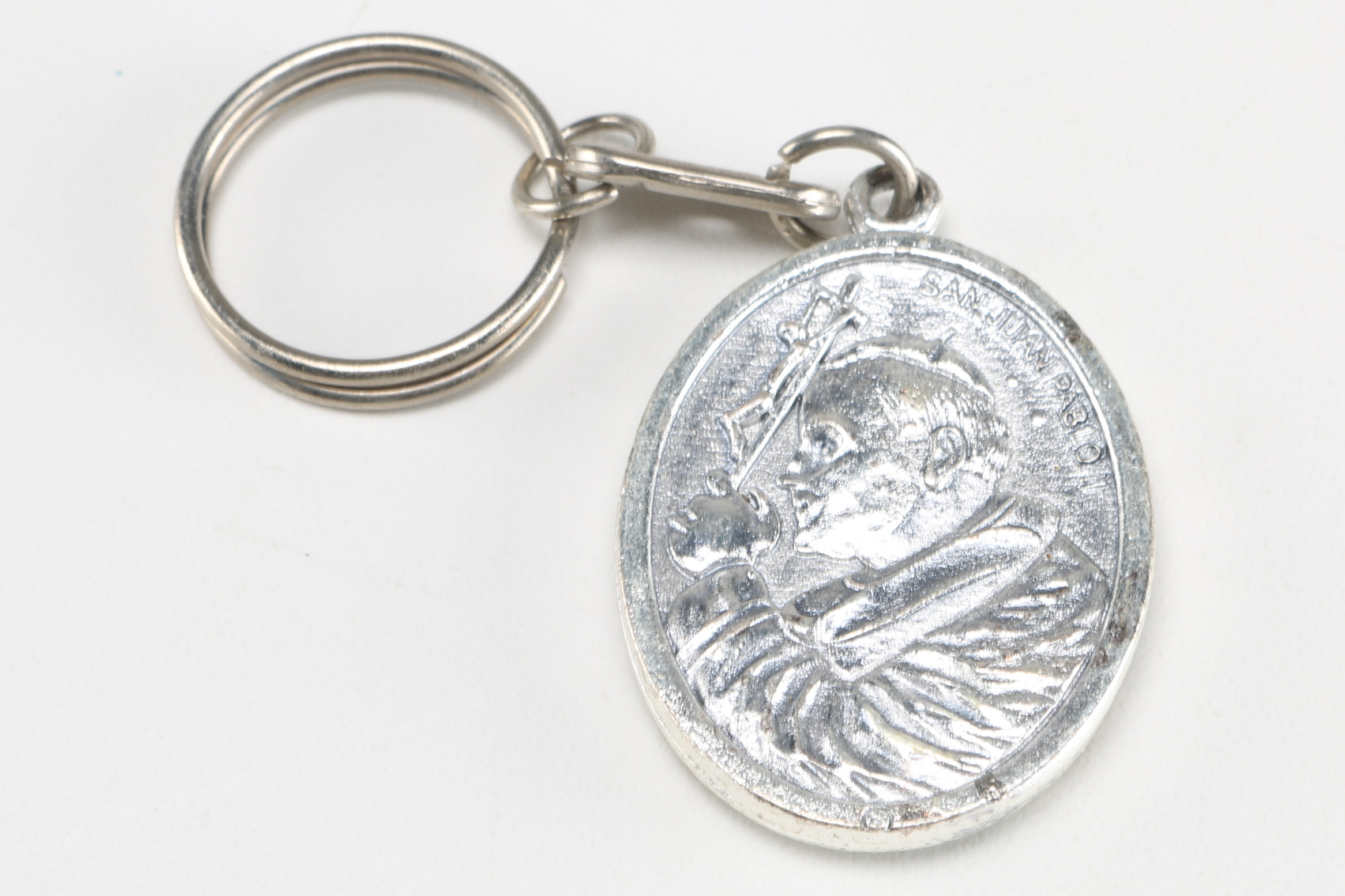 Magnavox 15" LCD HDTV Monitor with Analog Tuner