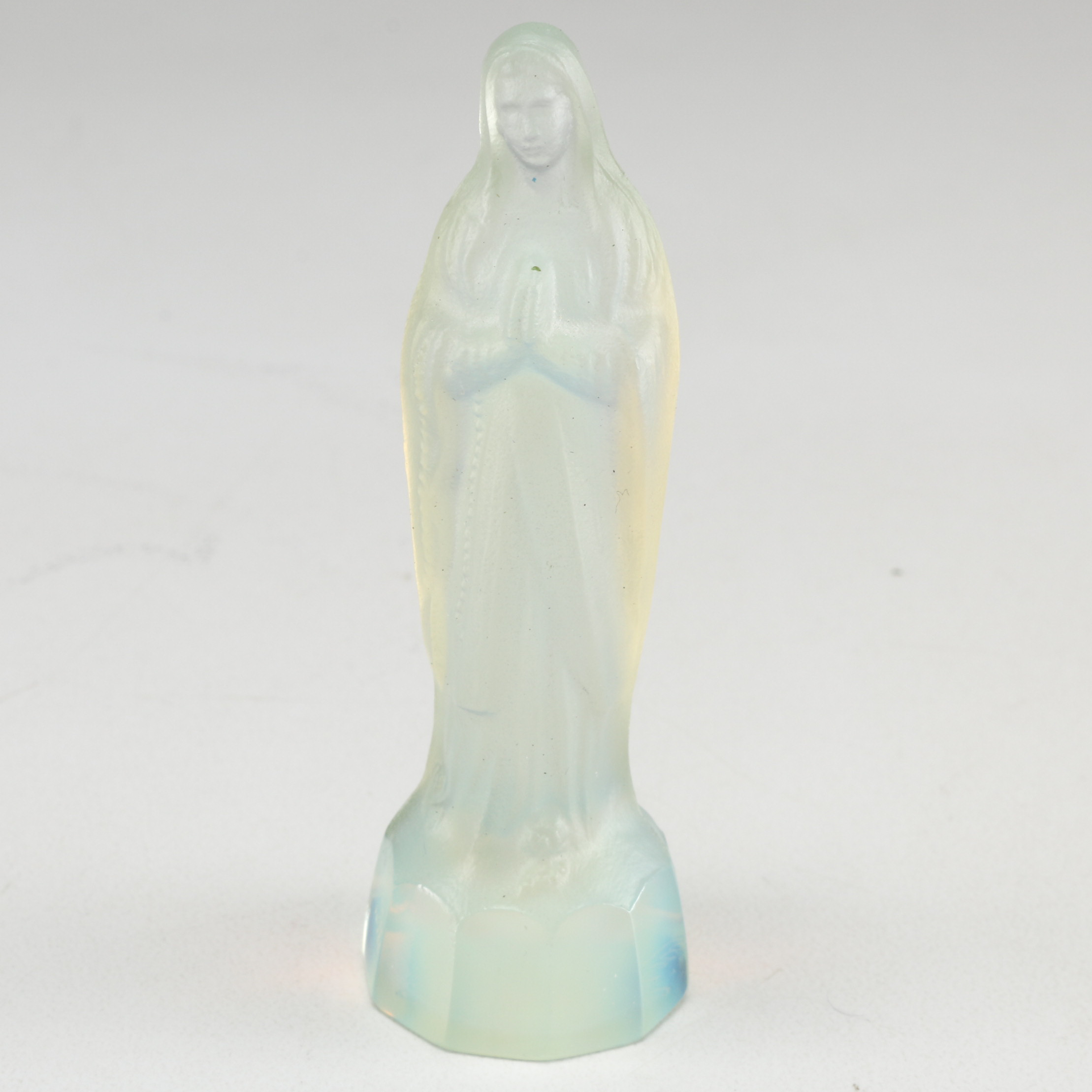 Magnavox 15" LCD HDTV Monitor with Analog Tuner