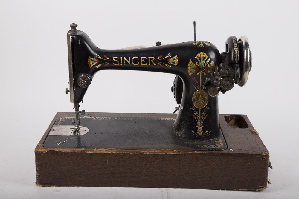 Vintage Singer Sewing Machine